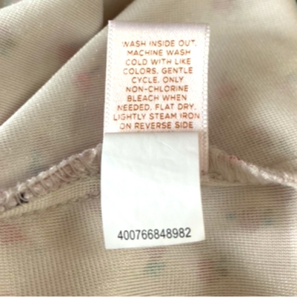 LC Lauren Conrad Pink Rose Print Crushed Velvet Top Size Large - Picture 6 of 7